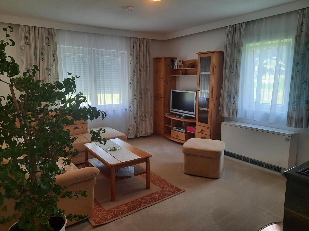 Haus Gruenwald Apartman Gosau Kültér fotó